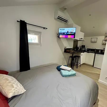 Tiny House De Charme Toute Equipee